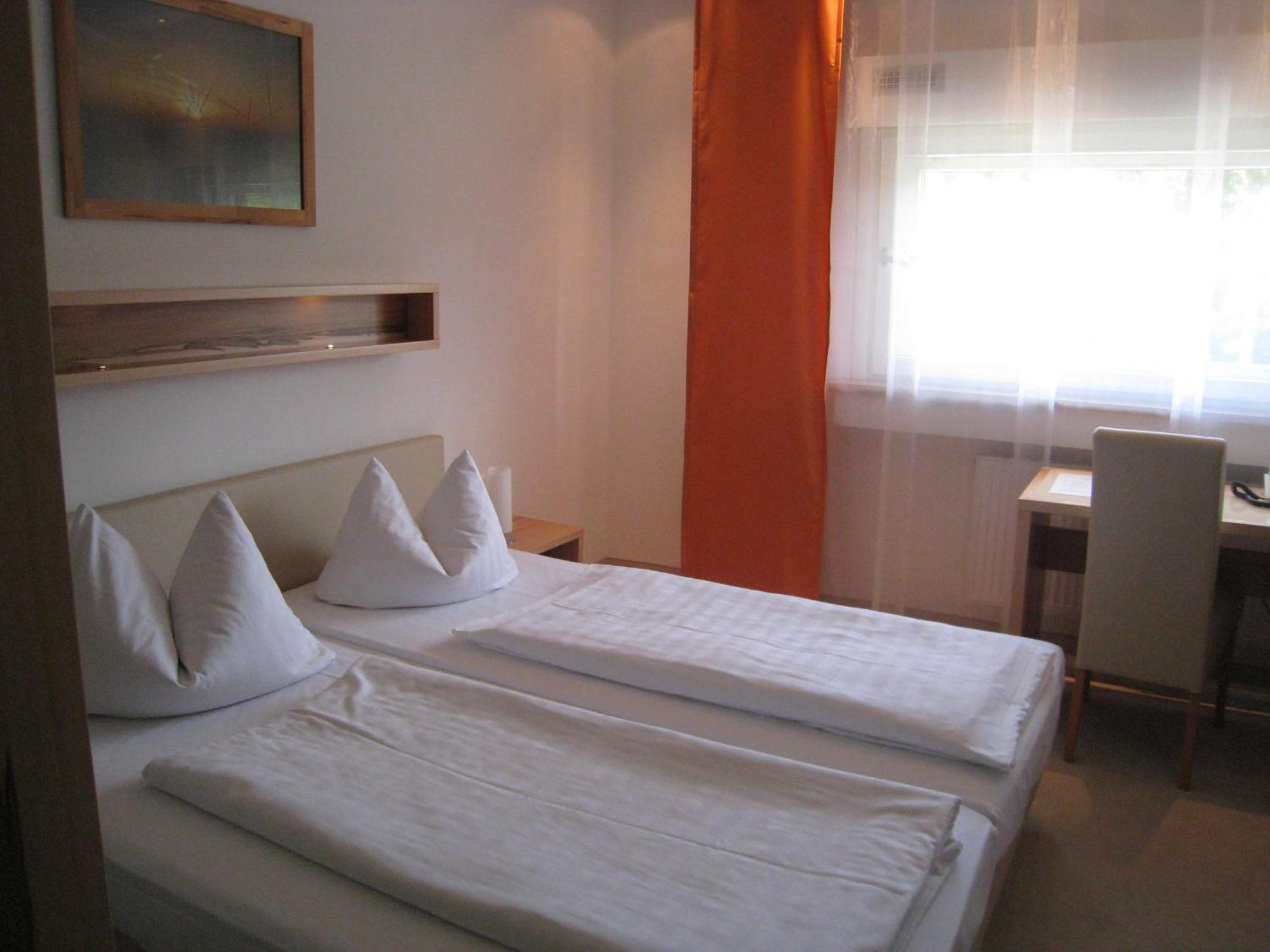 Hotel Barbarina Тюбинген Экстерьер фото